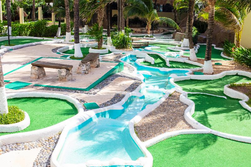 هتل Crown Paradise Club Cancun   All Inclusive
