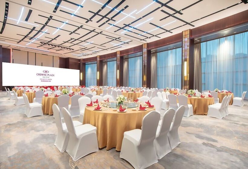 Crowne Plaza Zhuhai City Center, An Ihg Hotel   Offers Free One Way Shuttle To Chimelong Ocean Kingd