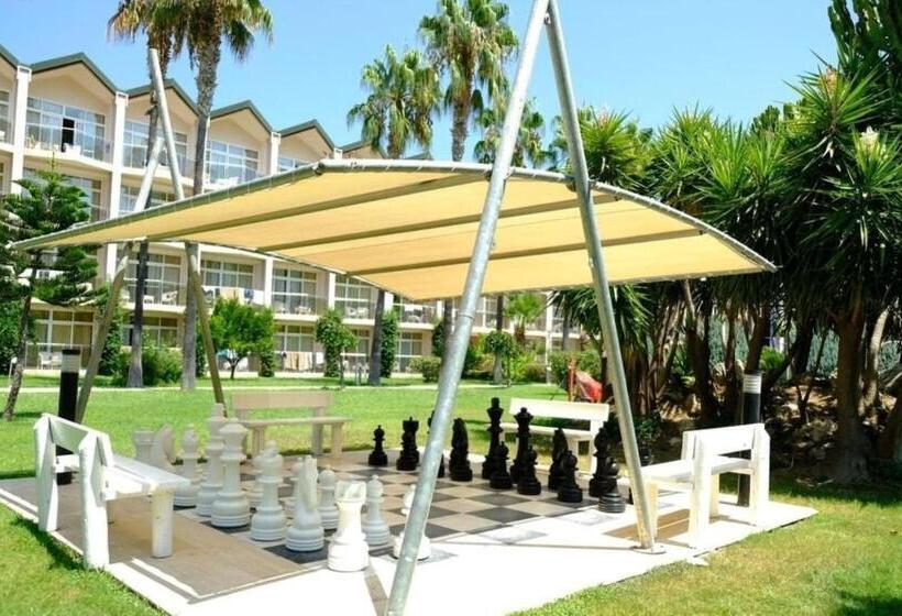 هتل Dobedan World Palace