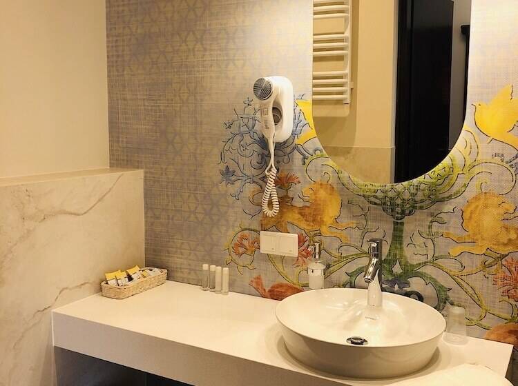 Fotos del hotel Ester:  18