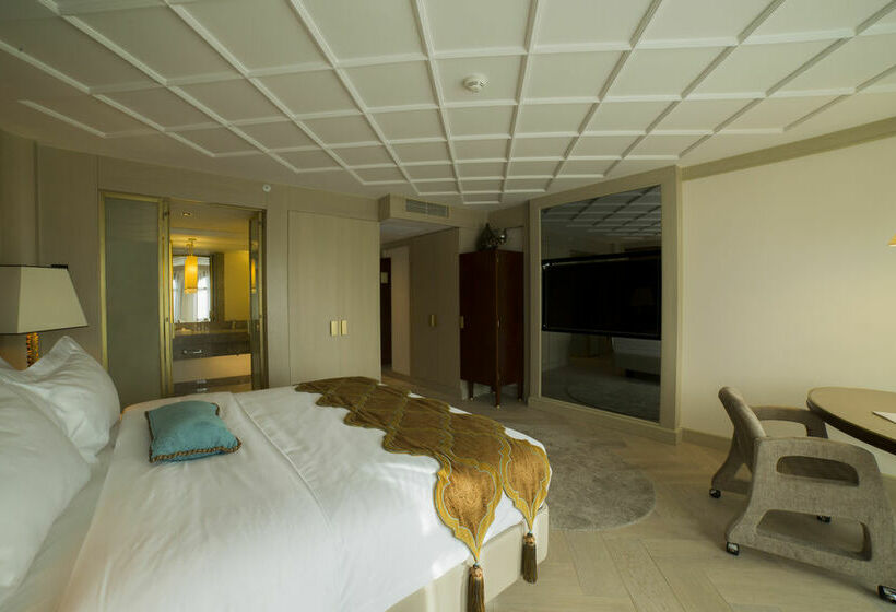 Fotos del hotel Mega Residence &  Nisantasi:  7