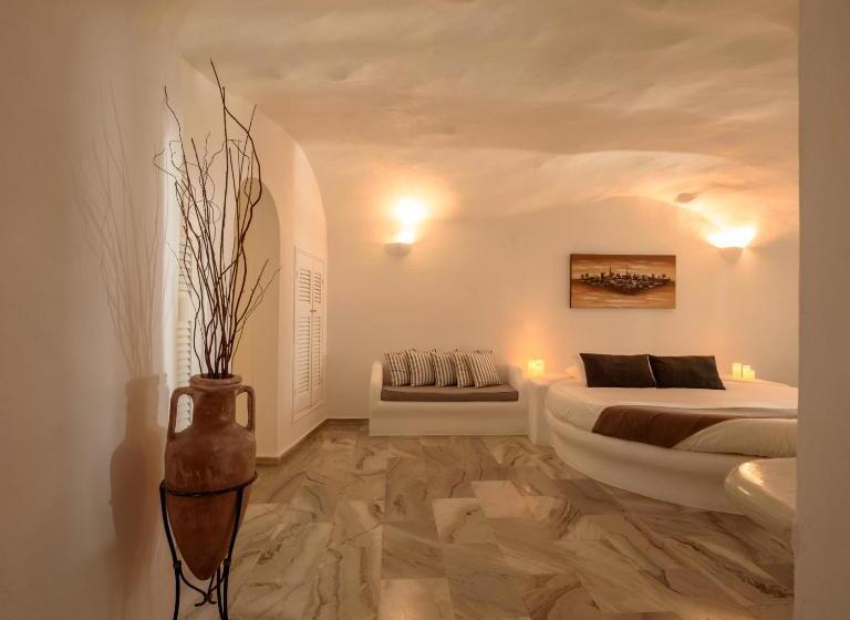 هتل Pegasus Suites & Spa