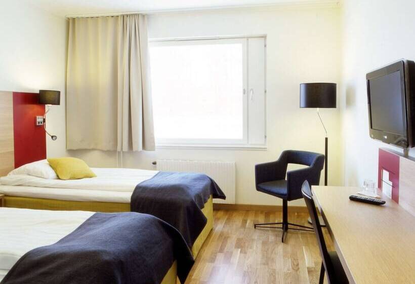 هتل Scandic Ornskoldsvik