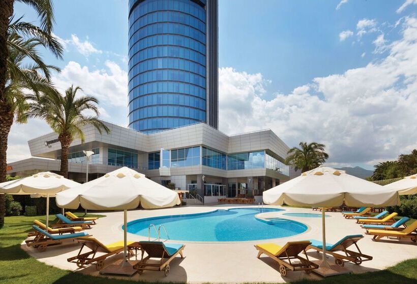 هتل Wyndham Grand Izmir Ozdilek Thermal & Spa