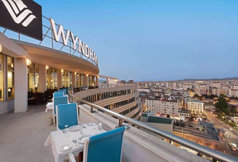 ホテル Wyndham Grand Kayseri