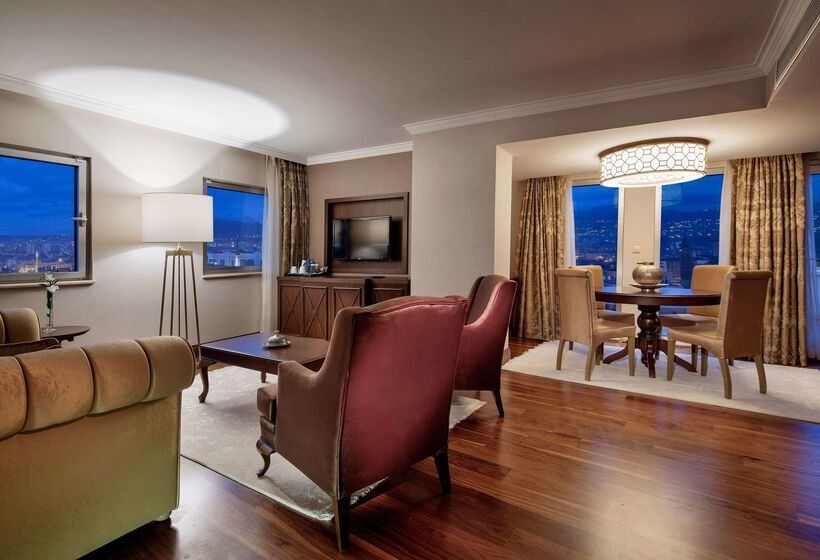 ホテル Wyndham Grand Kayseri