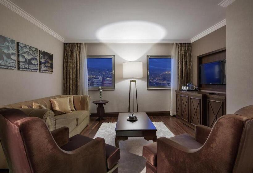 هتل Wyndham Grand Kayseri