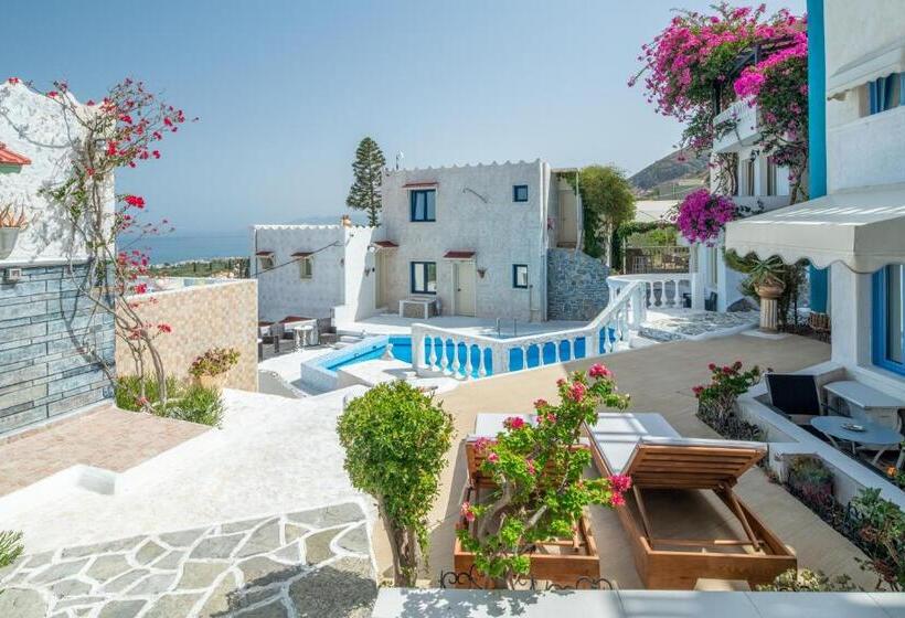 Korifi Apts & Std Adults Only