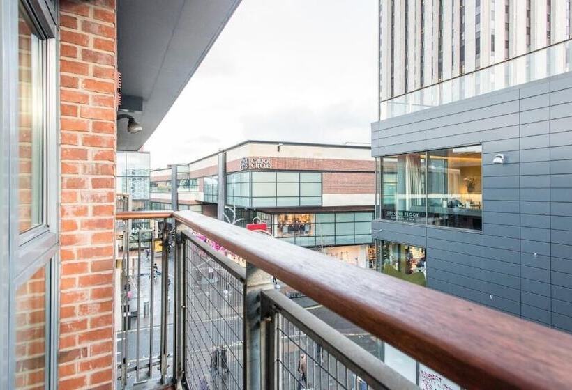 هتل Premier Suites Plus Bristol Cabot Circus
