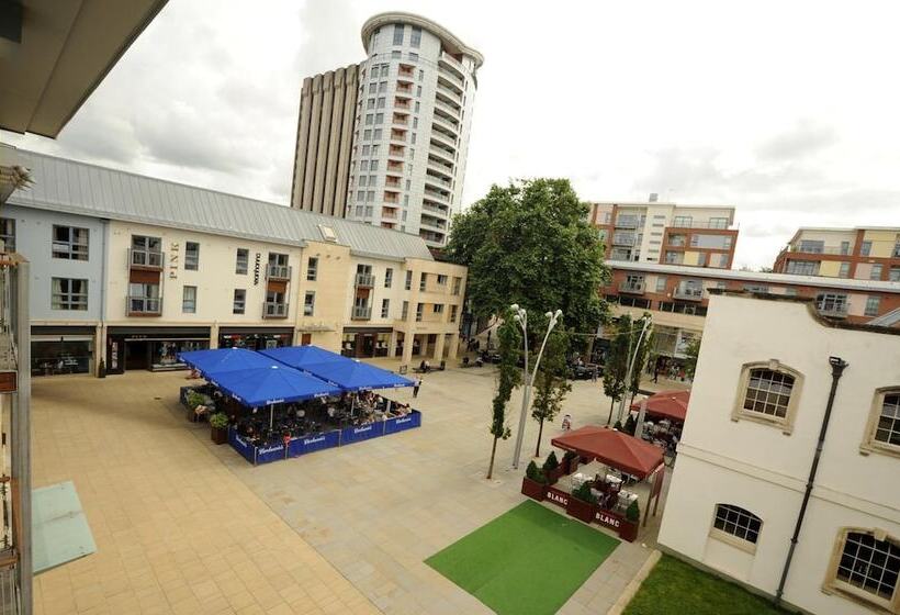 هتل Premier Suites Plus Bristol Cabot Circus