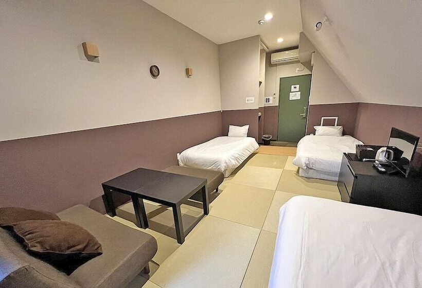 هتل Terrace House Tanimachi