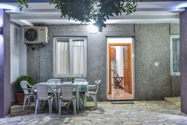 پانسیون Villa Oleander