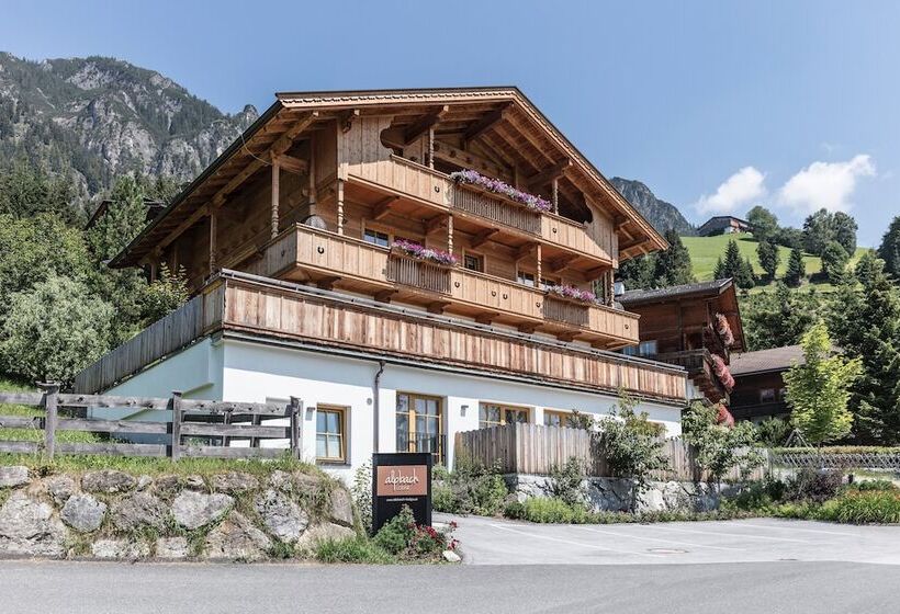 استراحتگاه Alpbach Lodge Chalet Superior