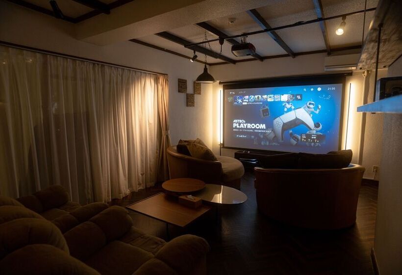 Cinema Resorts 1