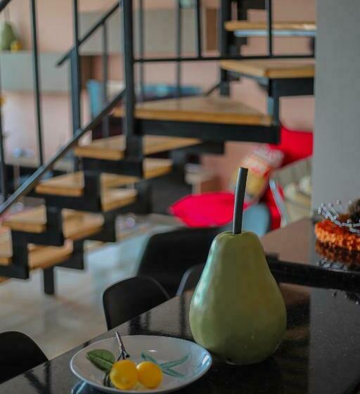 Black See Apartment