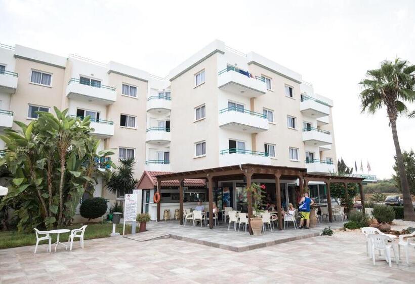 Debbiexenia Hotel Apartments