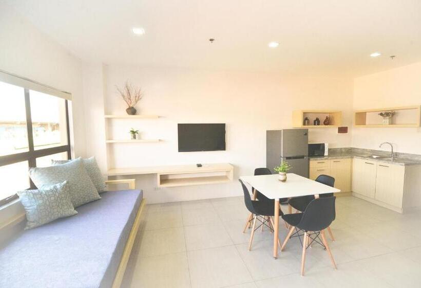 Felix Residences
