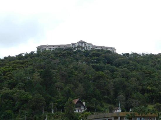 Flat Em Pedra Azul
