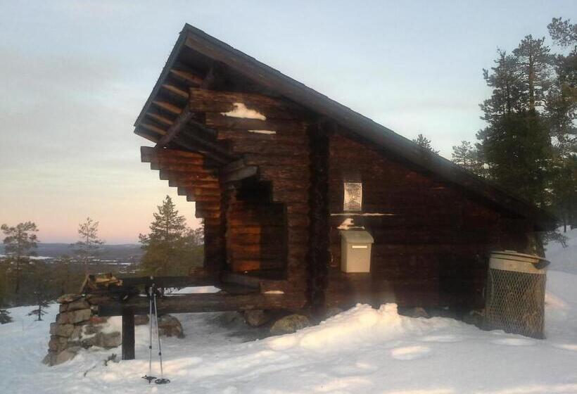 ホテル Karemajat Panorama