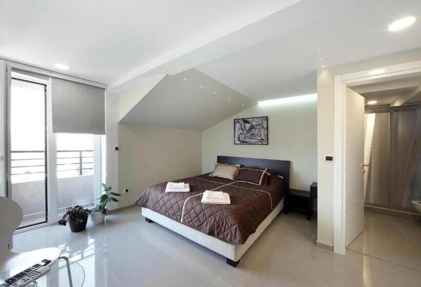 پانسیون Agent Lux Apartments