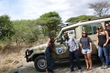 پانسیون Arusha Holiday Safari