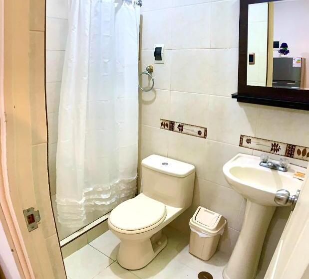 Pension Cusco Mágico 1   Aparthotel Condominio Las Torres Kayser I