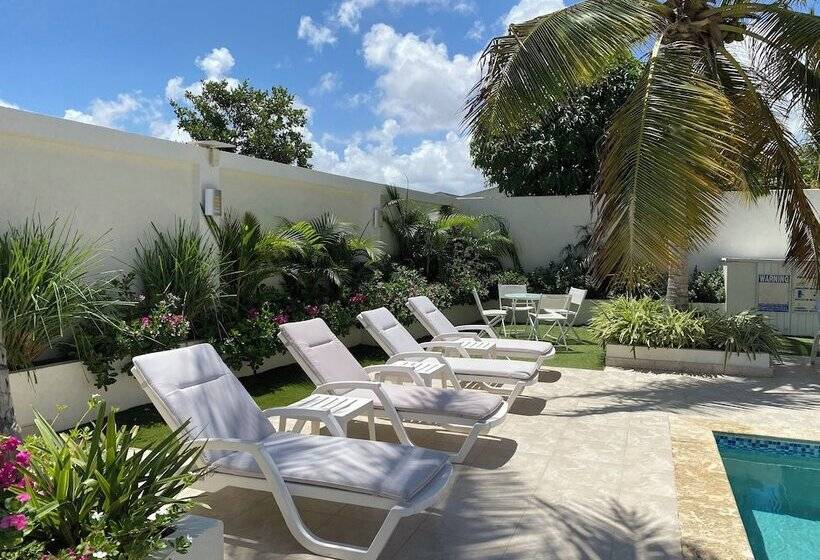 پانسیون Yoyita Suites Aruba