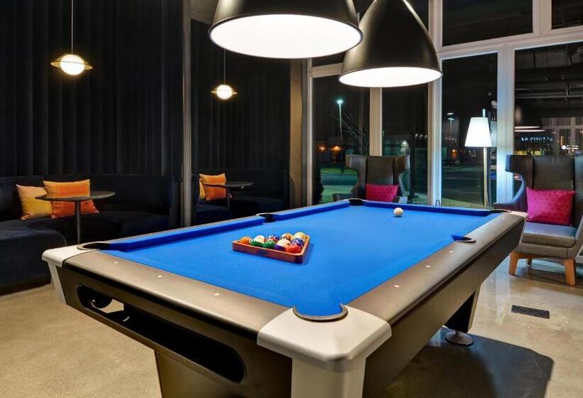 هتل Aloft Secaucus Meadowlands