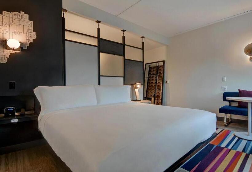 هتل Aloft Secaucus Meadowlands
