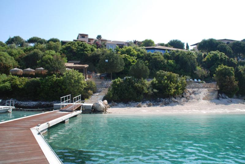 مُتل Mövenpick Resort Agios Nikolaos Sivota