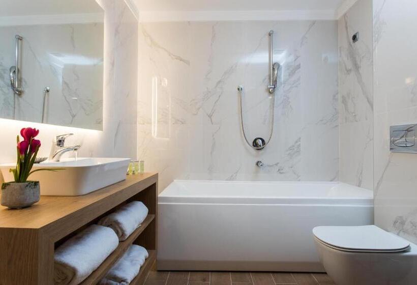 Egnatia Palace Hotel & Spa