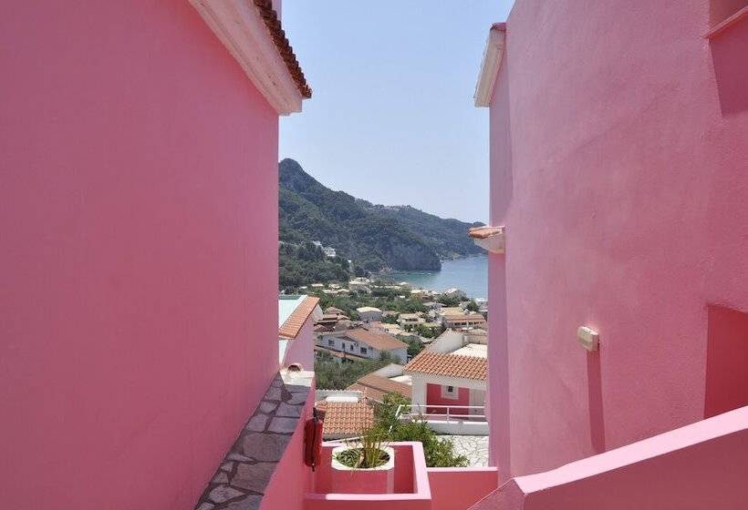 여관 Pink Palace Beach Resort
