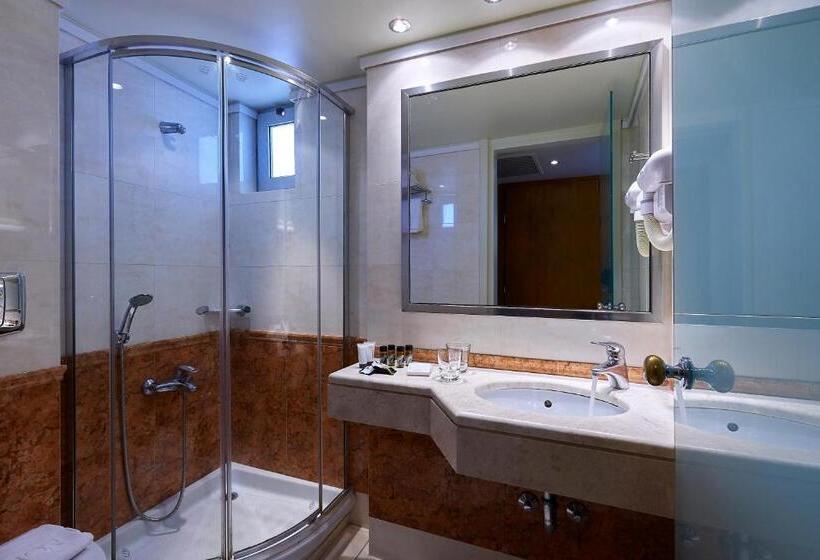 בית מלון כפרי Atrion