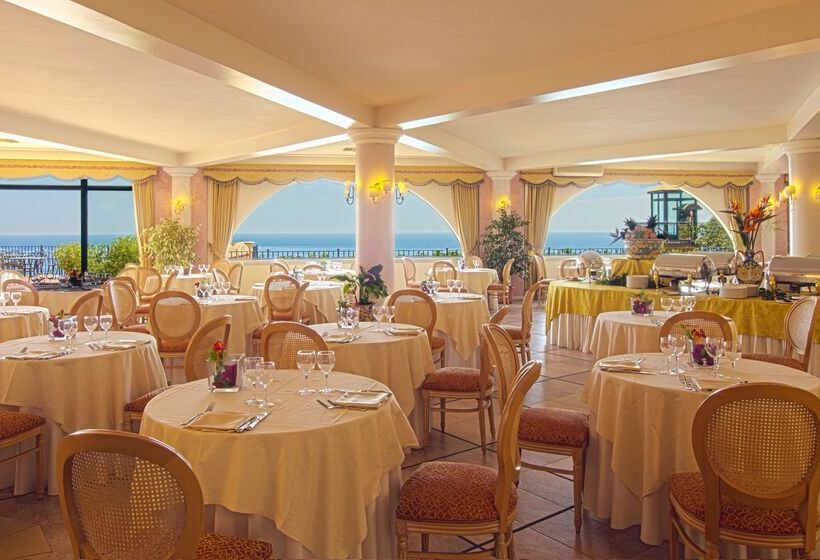 Hôtel Baia Taormina S & Spa