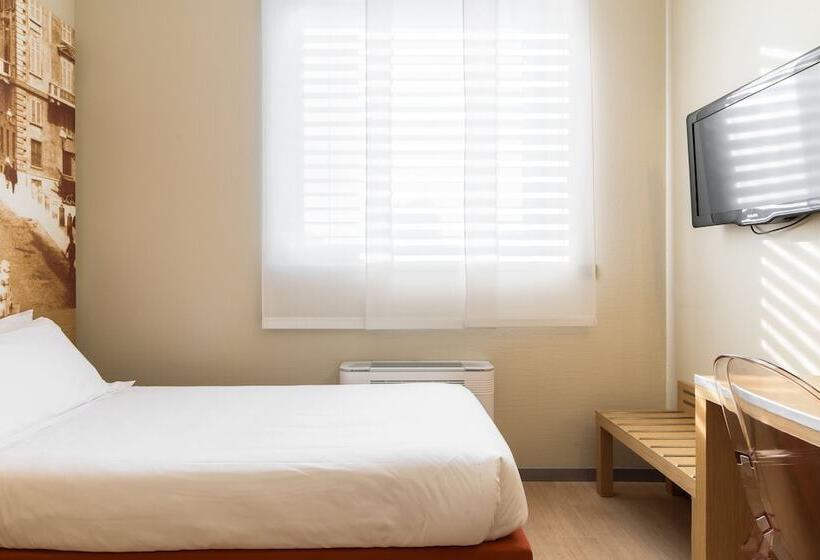 Fotos del hotel B&b Hotel Milano La Spezia:  12