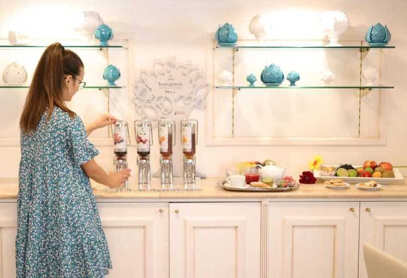 בית מלון כפרי Castel Miramonti