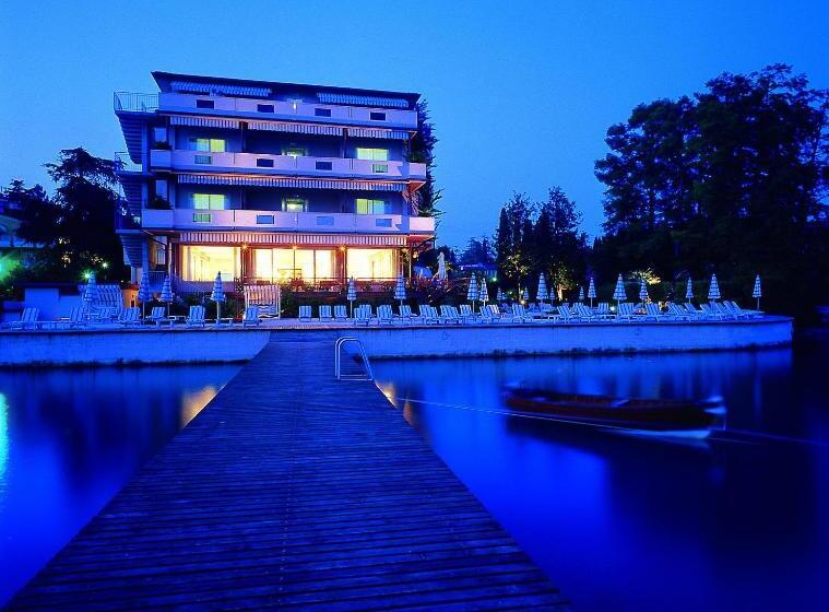 هتل Continental Wellness & Spa