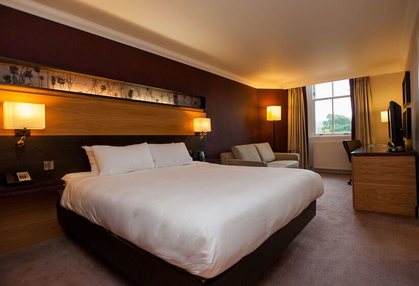 هتل Doubletree By Hilton Dunblane Hydro