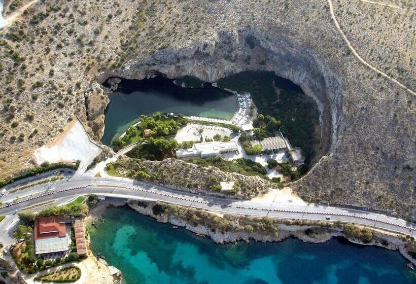 בית מלון כפרי Galini Palace