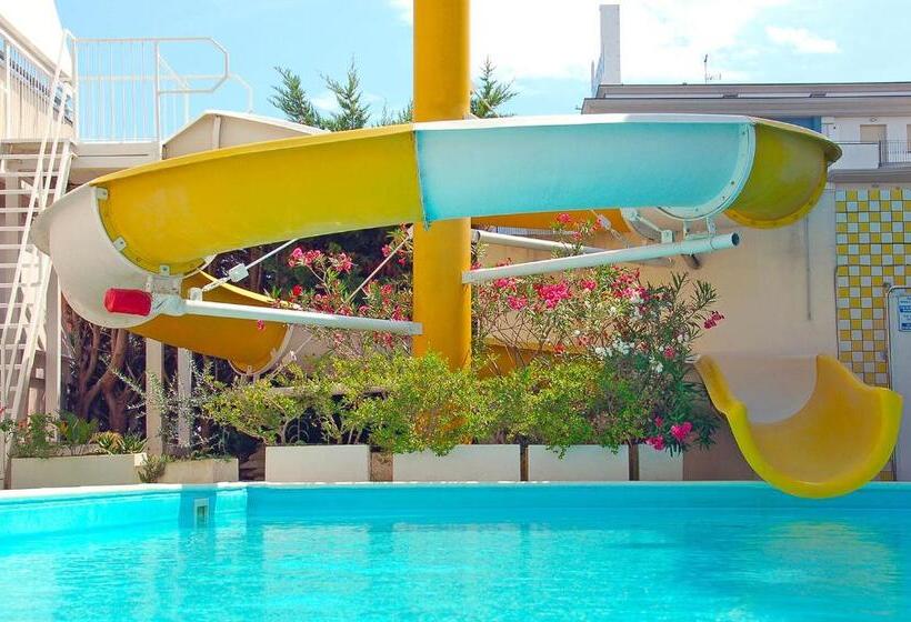 酒店 Holiday Club Residence