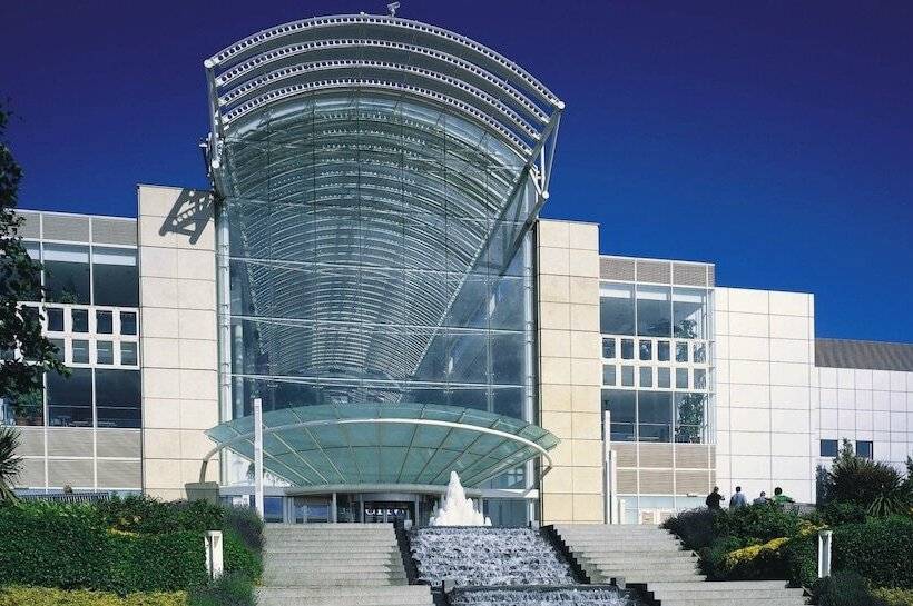 هتل Holiday Inn Bristol Filton, An Ihg