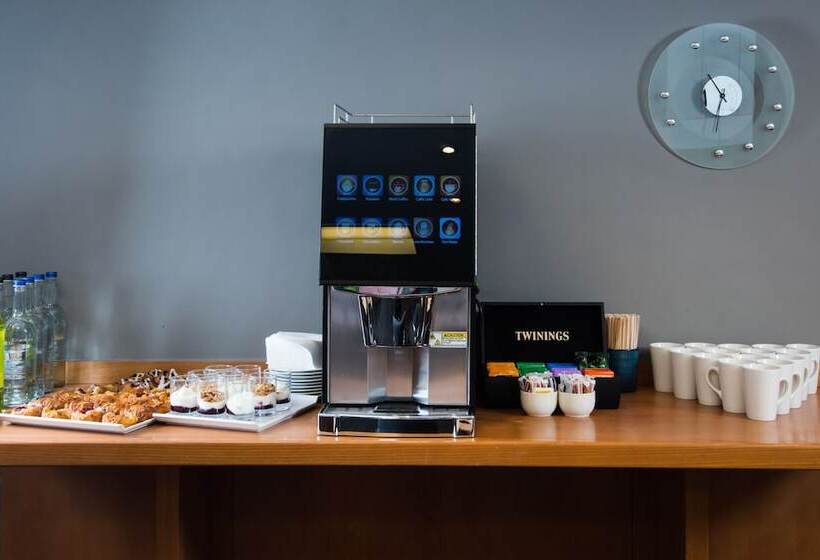 Fotos del hotel Holiday Inn London West, An Ihg:  19