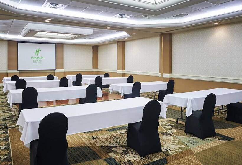 酒店 Holiday Inn & Suites Oakville At Bronte, An Ihg