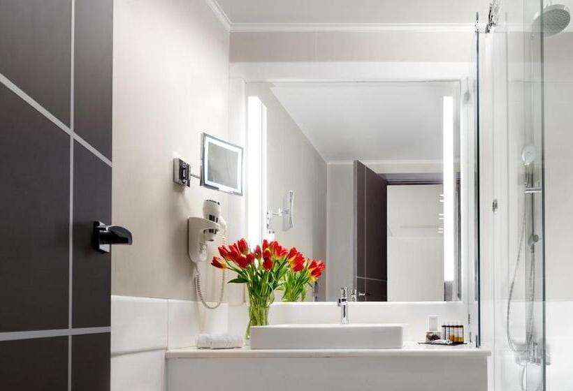 Fotos del hotel Holiday Suites:  8