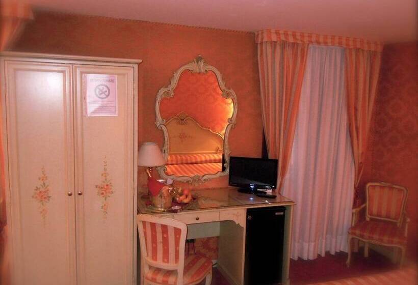 Fotos del hotel Lux:  13