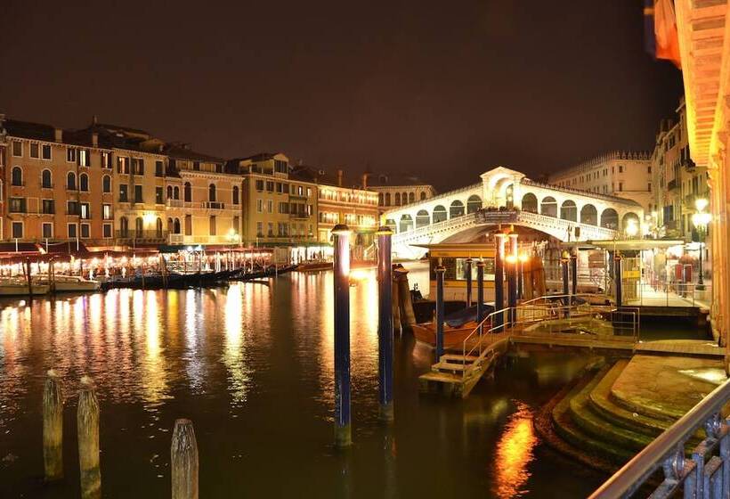 Fotos del hotel Lux:  16