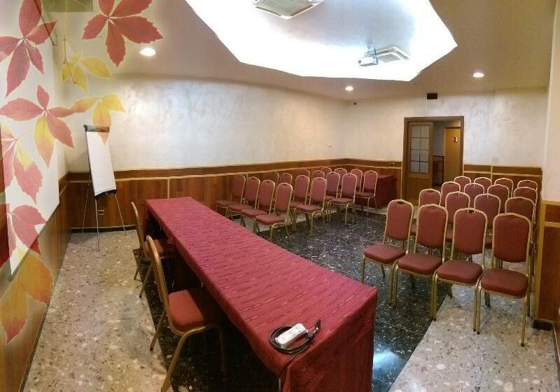 هتل Meeting