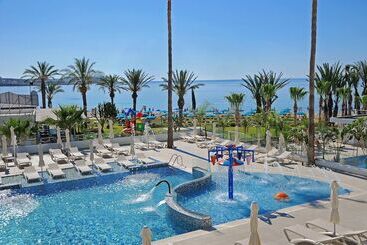 Nelia Beach Hotel & Spa