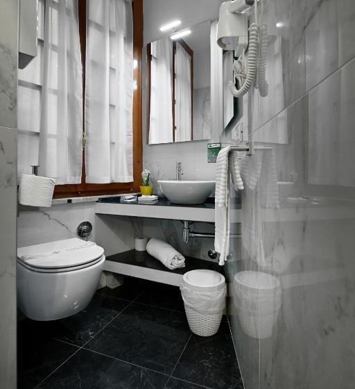 Fotos del hotel Notti A Roma:  16