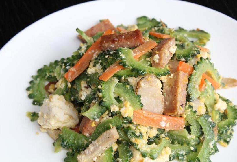 فندق Okinawa Kariyushi Beach Resort Ocean Spa